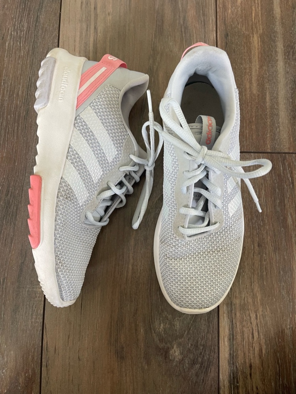 Adidas youth Girl Racer TR 2.0 running shoes Halo Blue and pink size 5